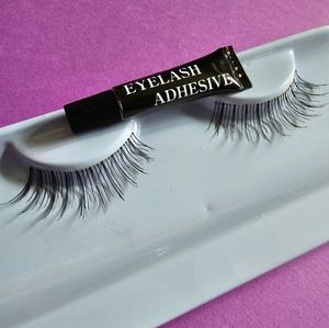 False eyelashes 10 pack of Bonfilia with adhesive. 100% Human Hair